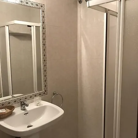 בית הארחה La Frontera 3*